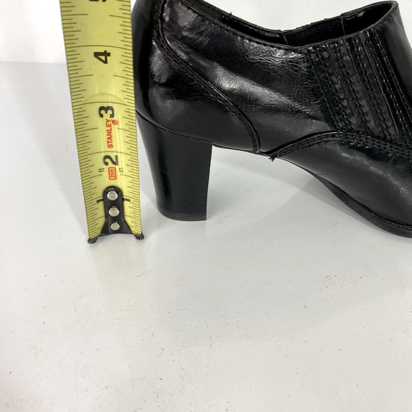 Etienne Aigner Nessie Booties - Picture 6 of 6